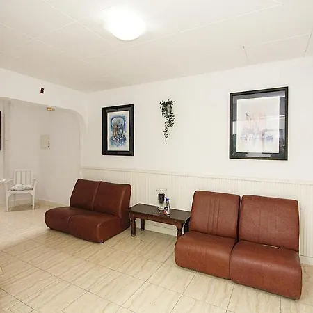 Nàutic Apartamento *