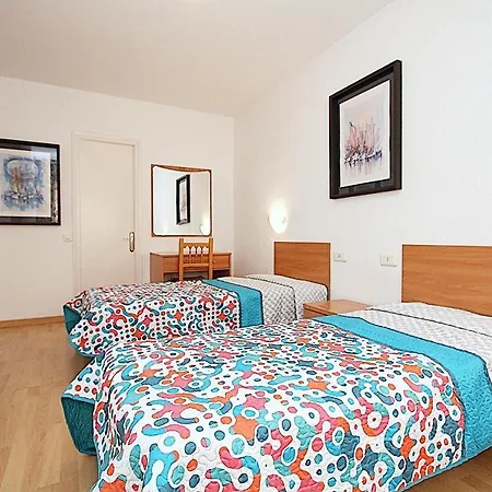 Nàutic Apartamento *