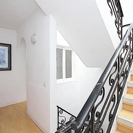 Nàutic Apartamento *